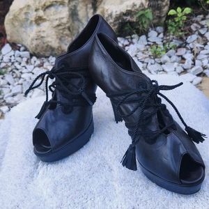 Yves Saint Laurent Ladies Vintage Peep Toe Shoes